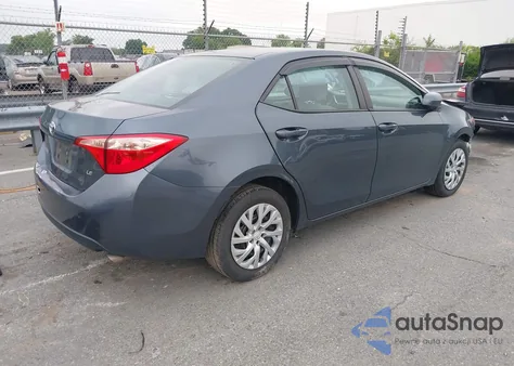 2018 Toyota Corolla Le z USA, uszkodzony, nr VIN 2T1BURHE1JC007046